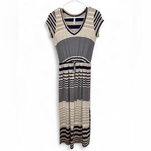 NWOT Striped V Neck Short Sleeve Maxi Dress Small Comfort Casual Stretch